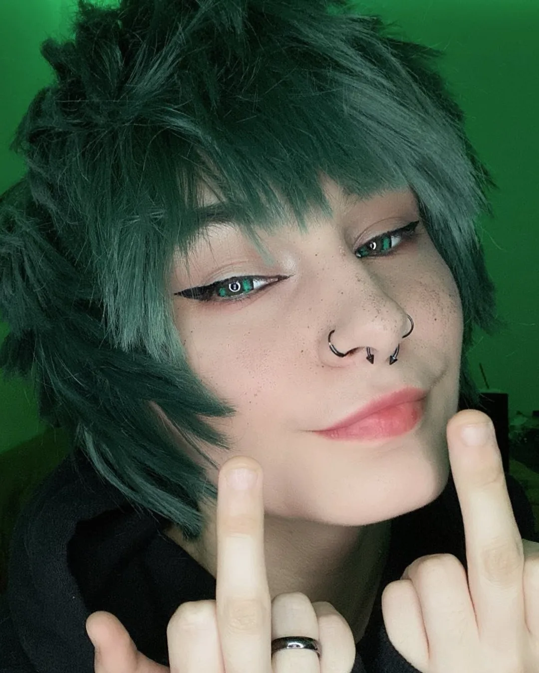 ash (panduh.cos) profile photo