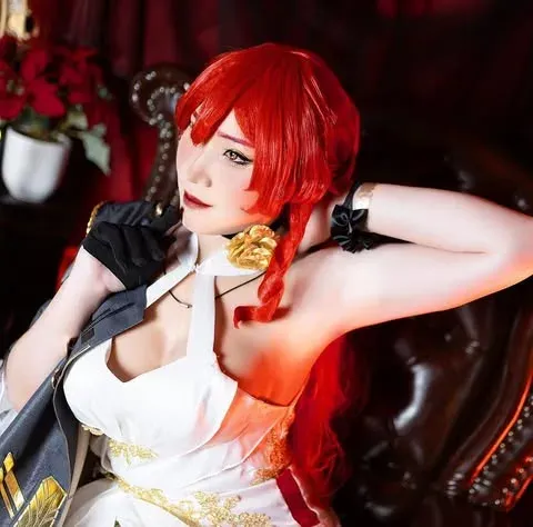 ภาพโปรไฟล์ GElin 艾琳 Coser