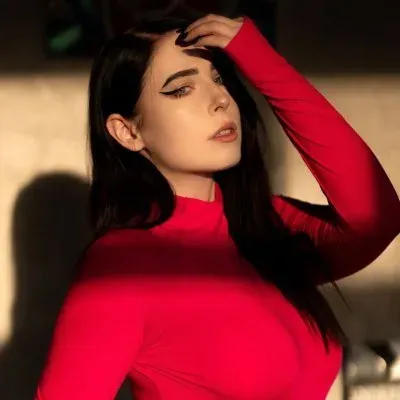 MollyRedWolf 🍑 Cosplay girl profile photo