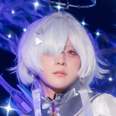 ภาพโปรไฟล์ NiiE ニーエ
